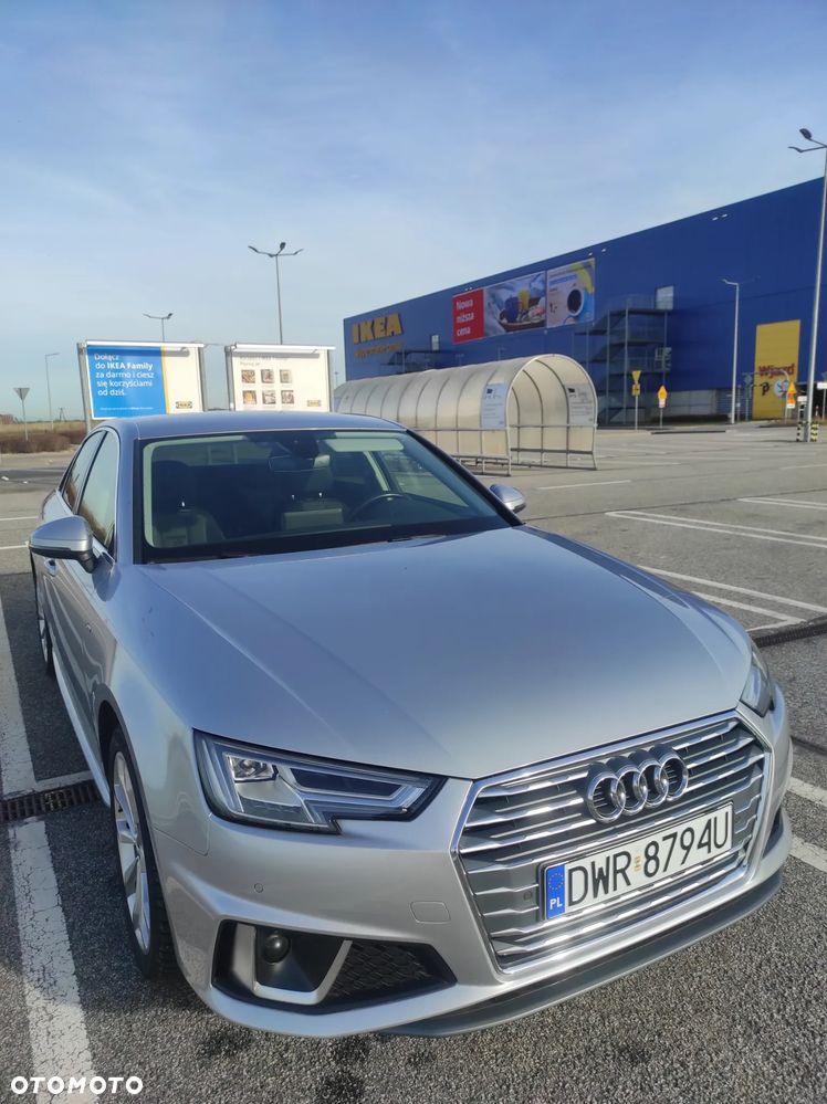Audi A4 Limousine 35 TFSI mHEV S Line S tronic - 1