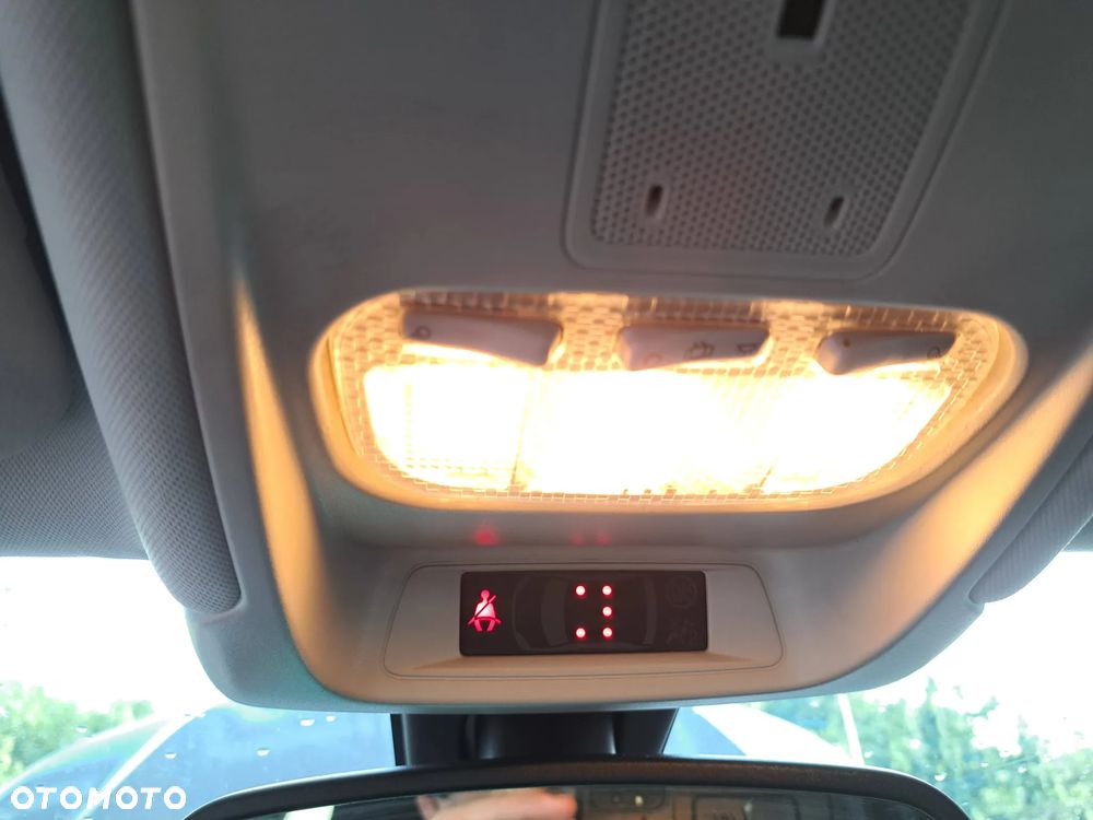 Citroën C5 2.0 HDi Exclusive Equilibre Navi - 18