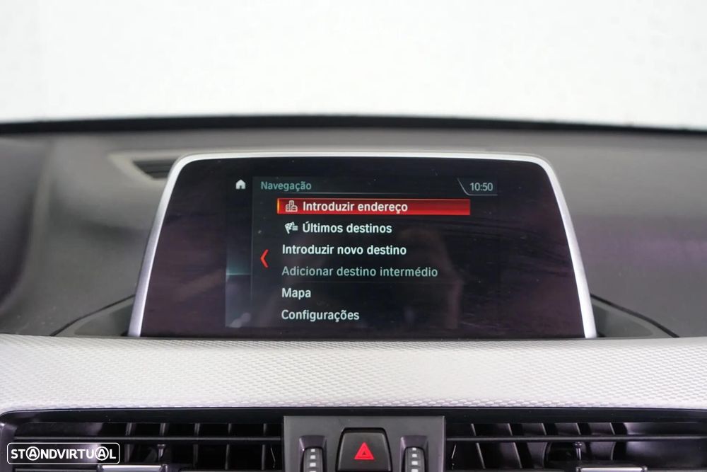 BMW X1 16 d sDrive Line Sport - 33