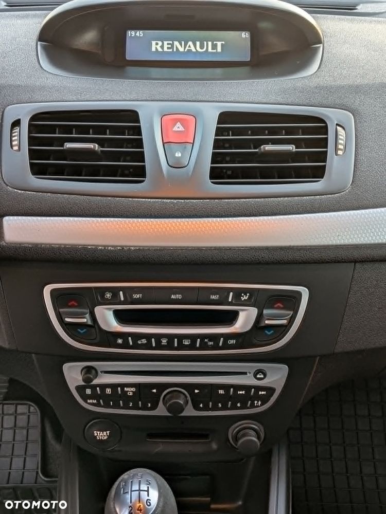 Renault Megane TCe 180 Luxe - 9