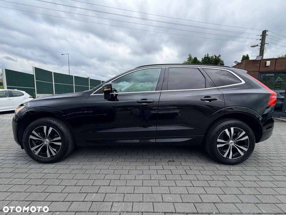 Volvo XC 60 B4 D AWD Momentum Pro - 12