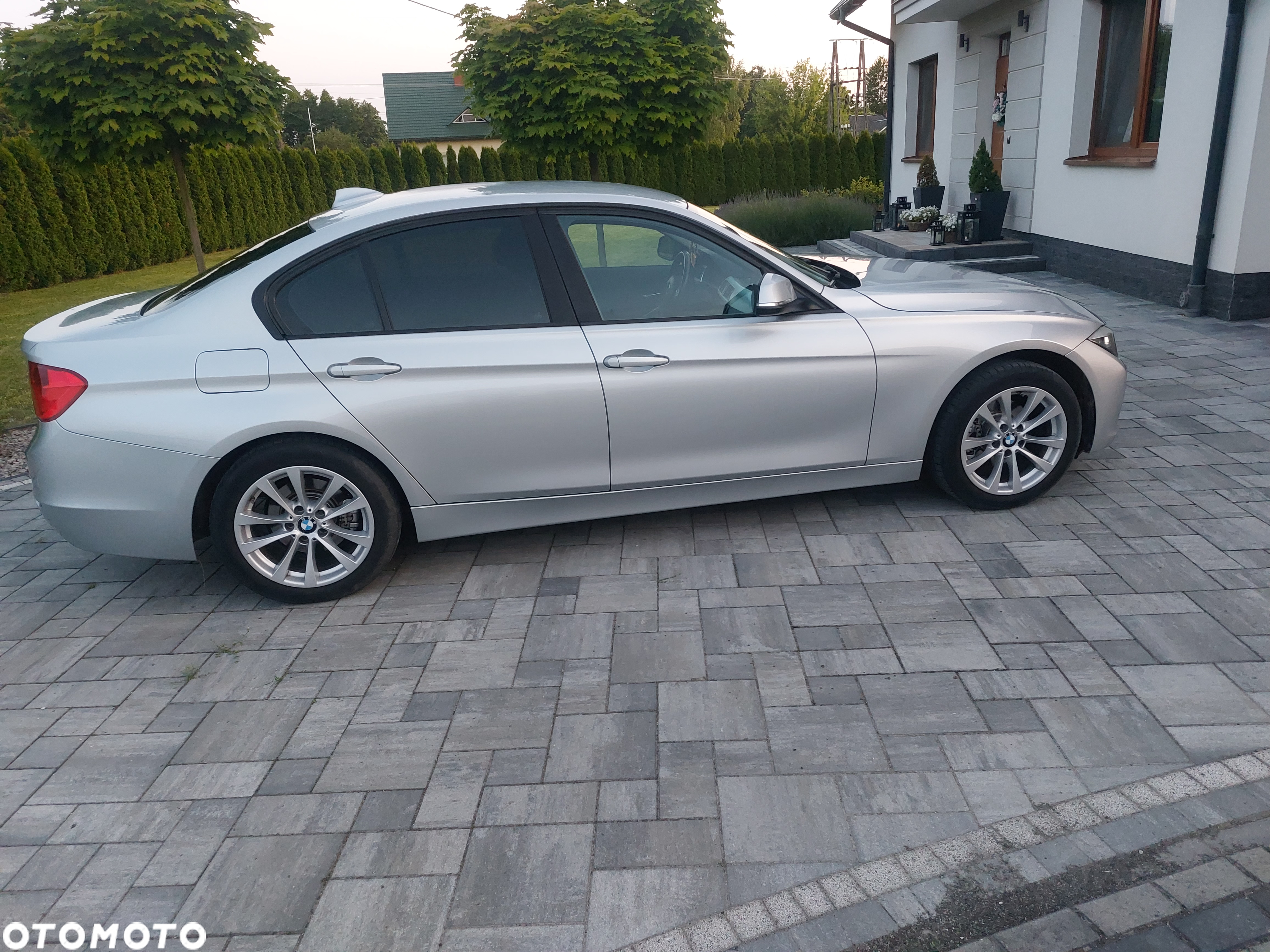 BMW Seria 3 316d - 6