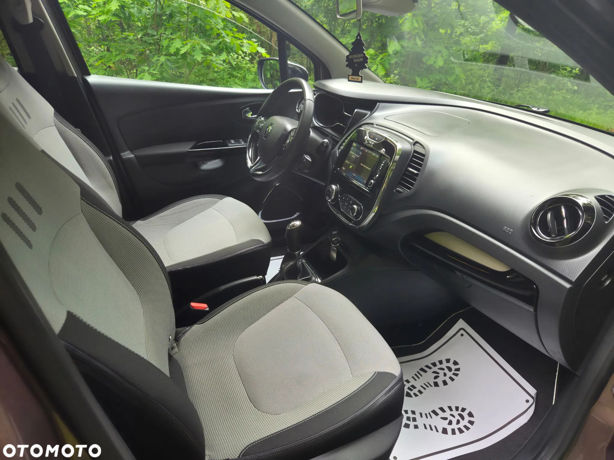 Renault Captur (ENERGY) TCe 90 INTENS - 16