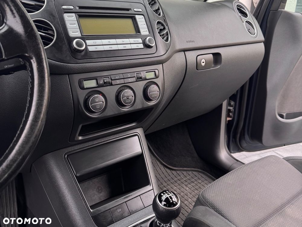Volkswagen Golf Plus - 9