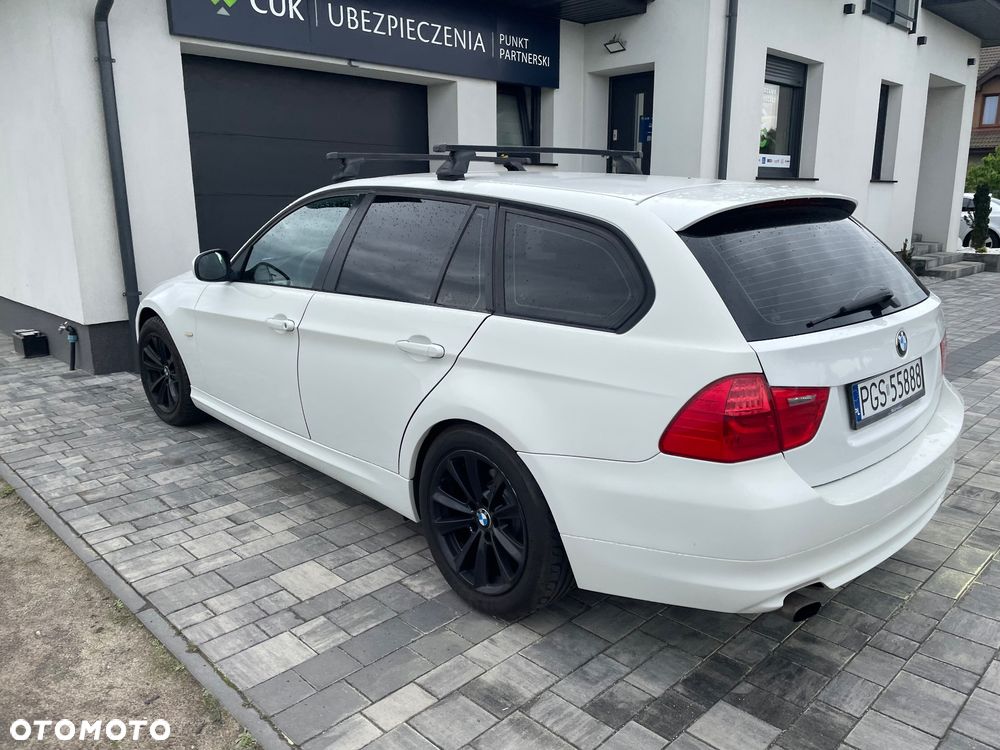 BMW Seria 3 - 22