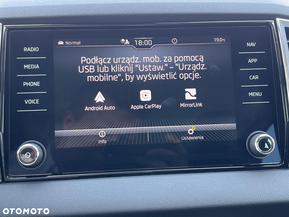 Skoda Karoq 1.5 TSI ACT Style DSG - 22