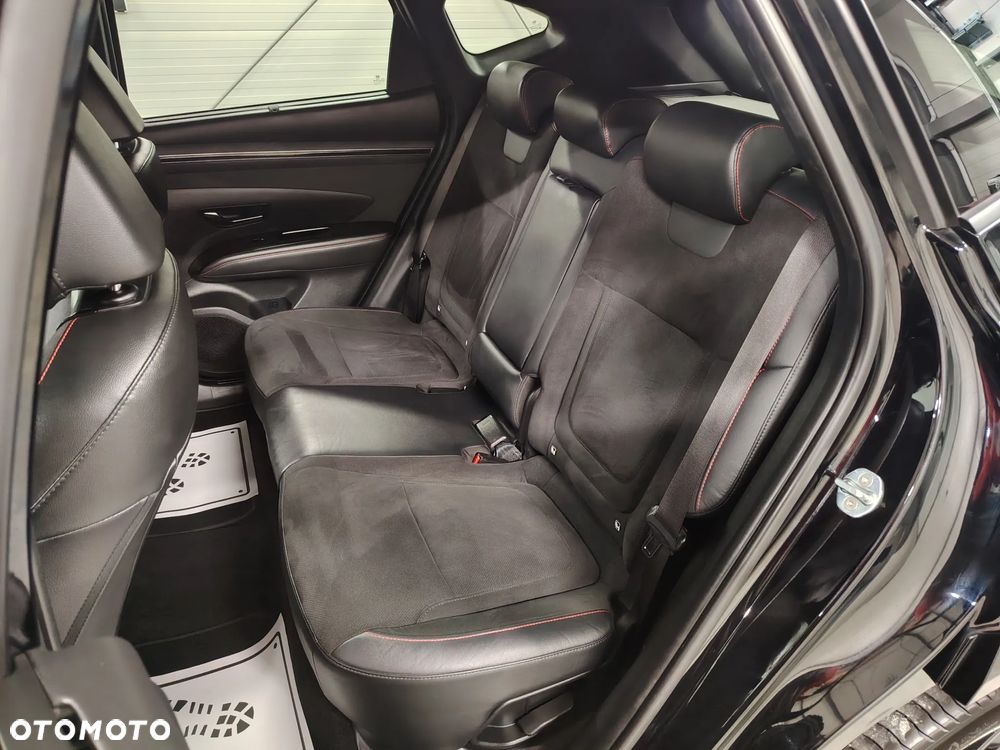 Hyundai Tucson 1.6 T-GDi 4WD N Line - 24