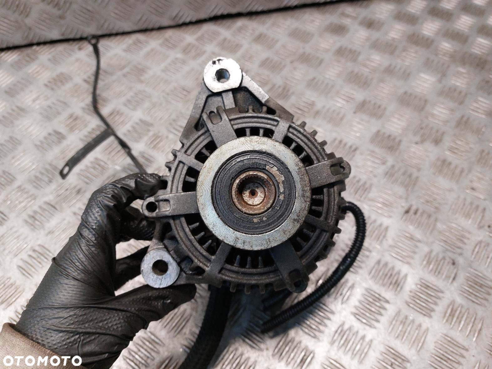 ALTERNATOR KIA CERATO I 2.0 CRDI 37300-27012 - 2