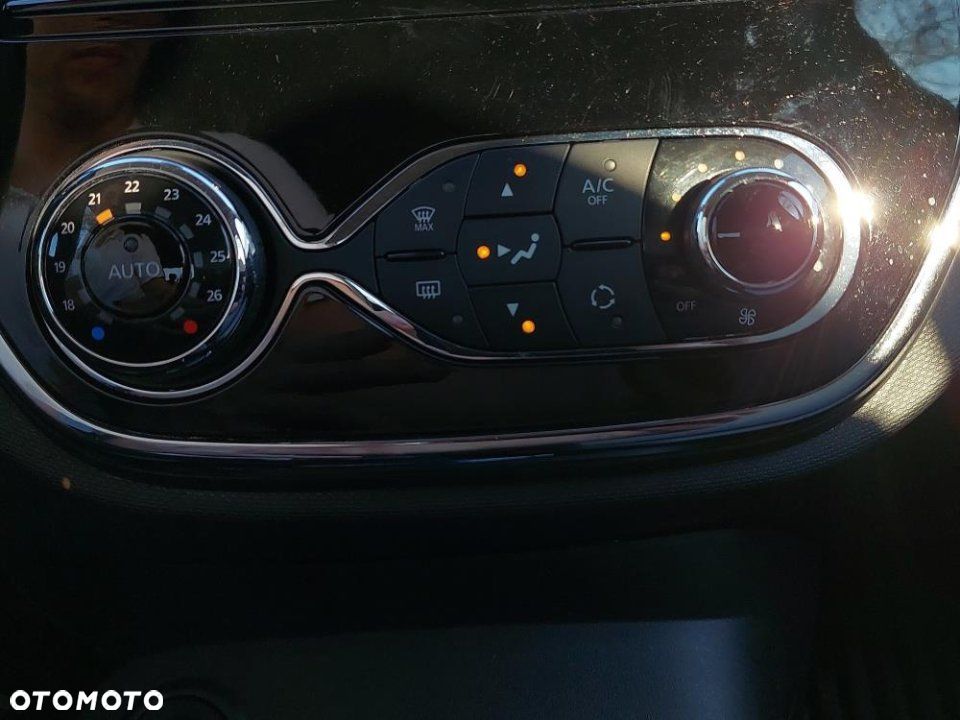 Renault Captur - 25