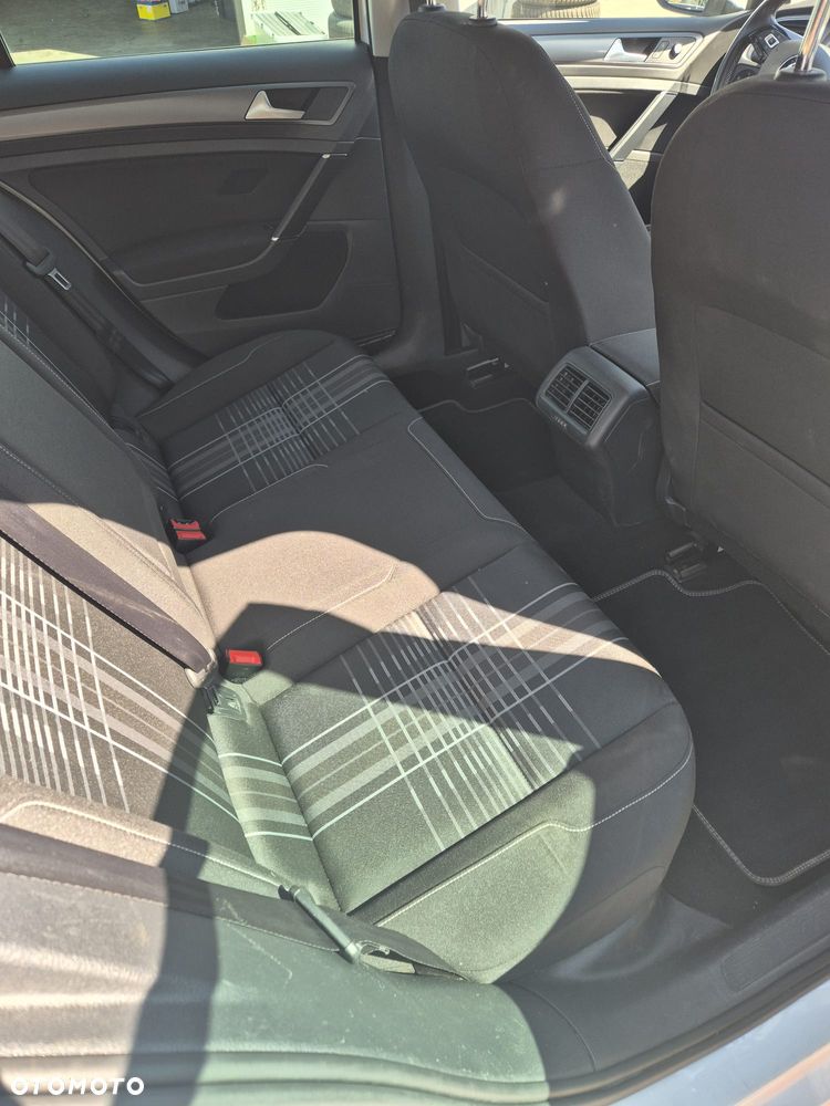 Volkswagen Golf 1.4 TSI BlueMotion Technology Lounge - 22