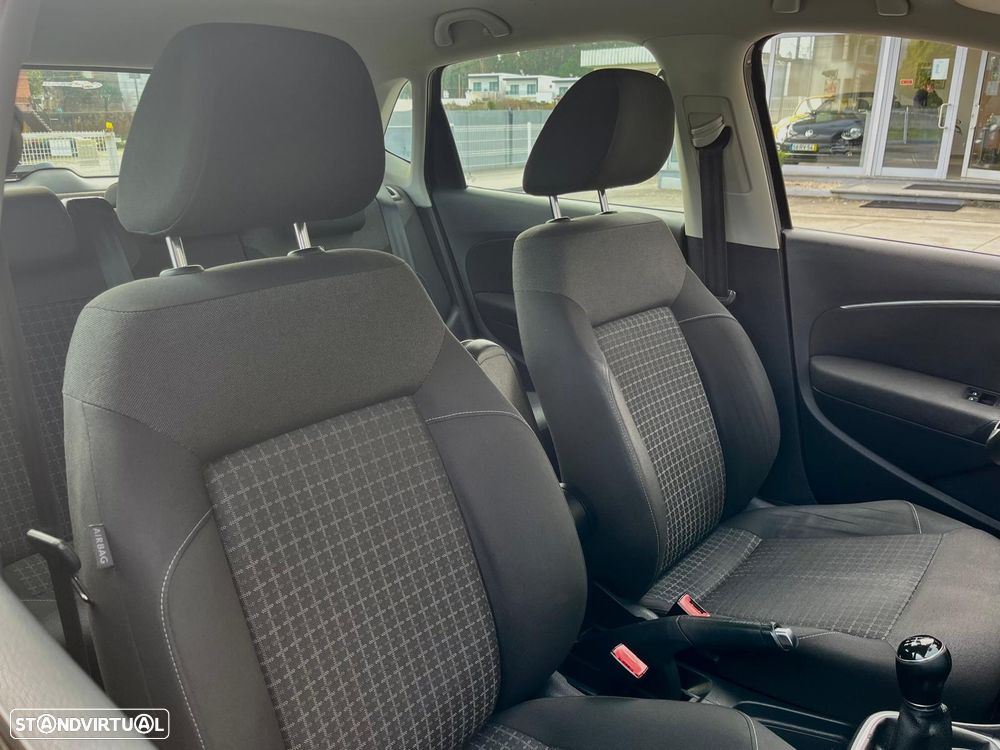 VW Polo 1.0 Confortline - 26