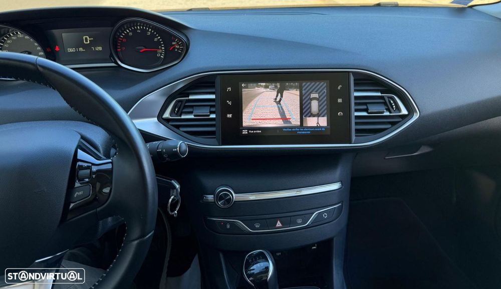 Peugeot 308 SW PureTech 110 Stop & Start Style - 14