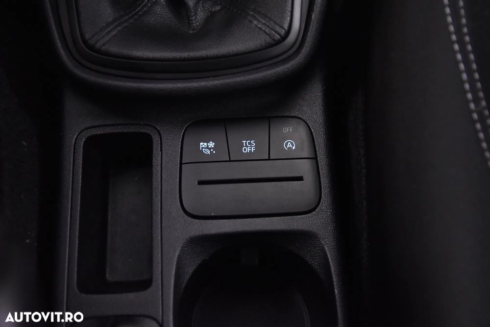 Ford Fiesta 1.1 Titanium - 17