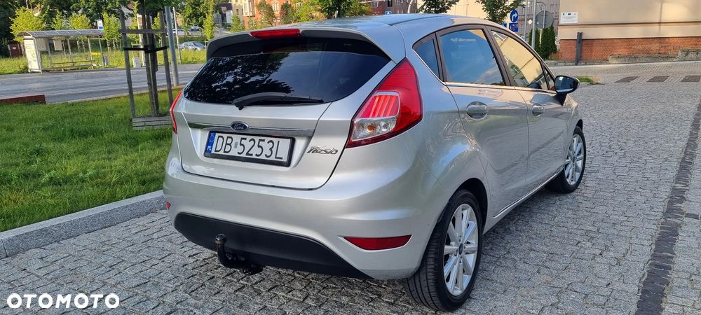 Ford Fiesta - 11