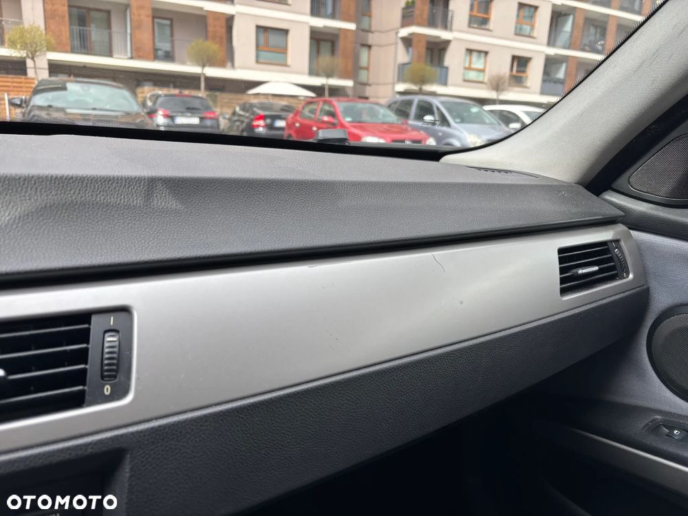 BMW Seria 3 320d - 2