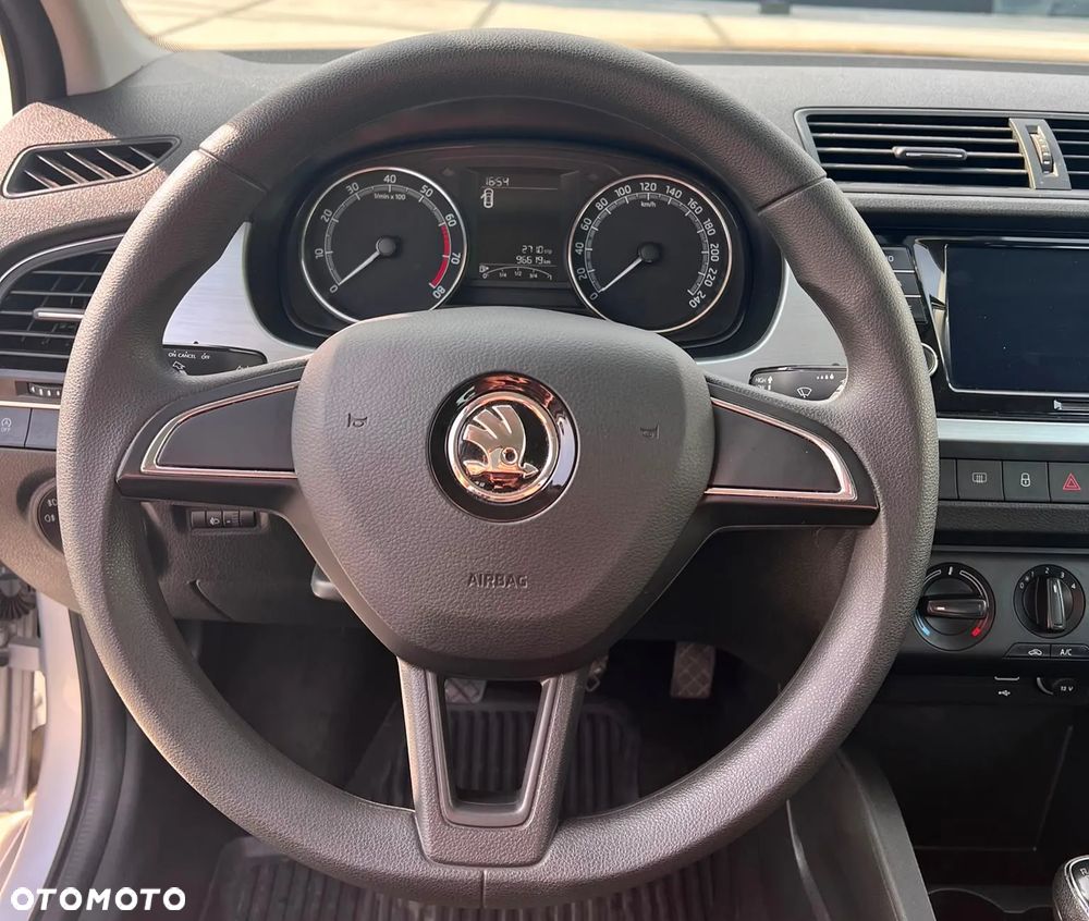 Skoda Fabia 1.0 TSI Ambition - 14