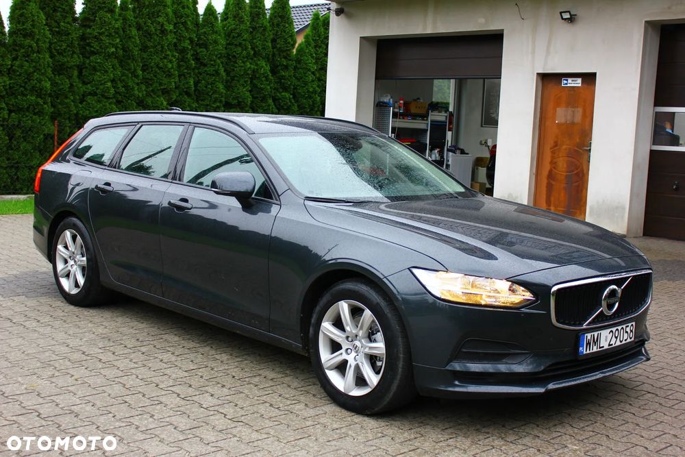 Volvo V90 D3 Momentum - 16