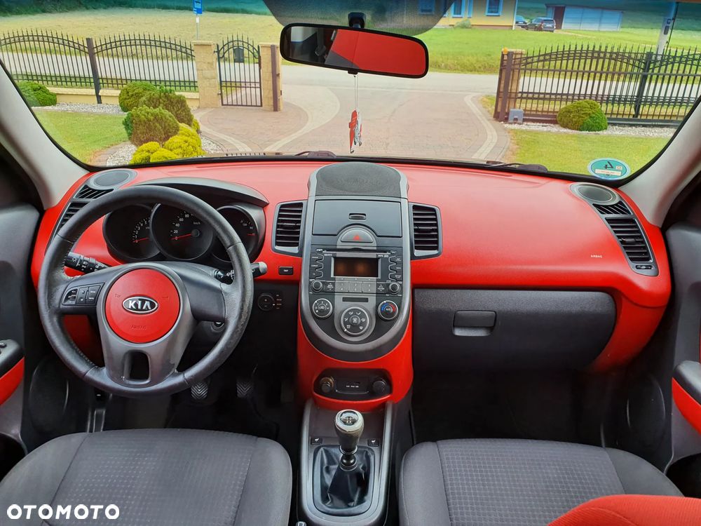 Kia Soul 1.6 CVVT Black Collection - 28