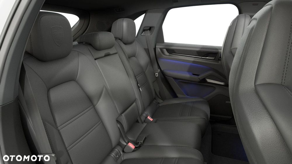 Porsche Cayenne - 10