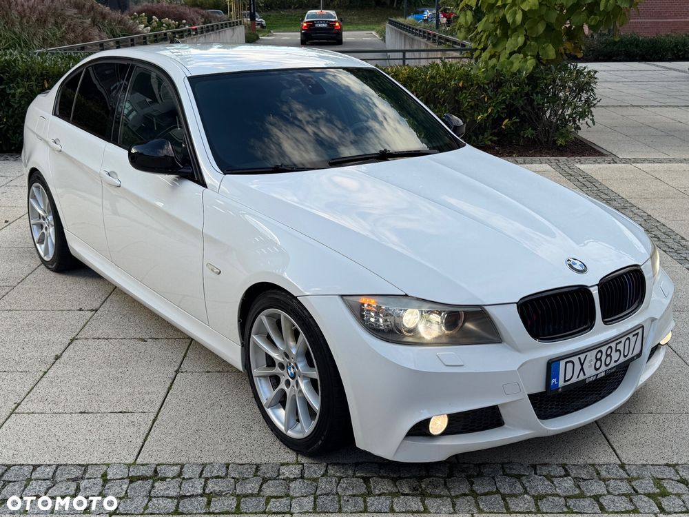 BMW Seria 3 320i - 17