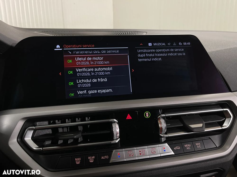 BMW Seria 3 318d AT MHEV - 18