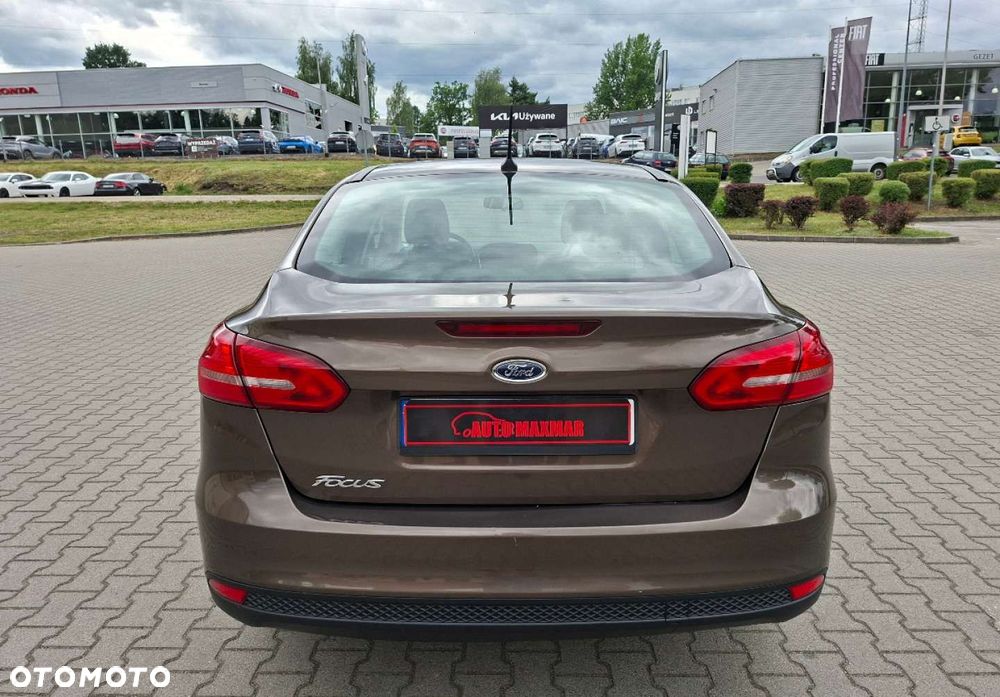 Ford Focus - 9