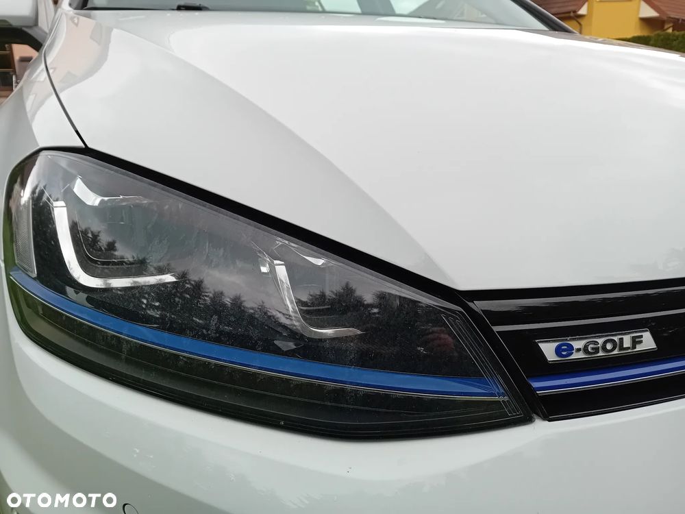 Volkswagen Golf - 27