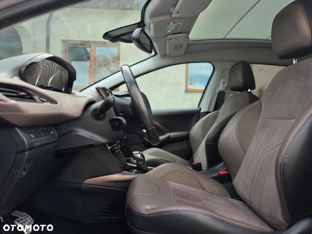 Peugeot 2008 - 17