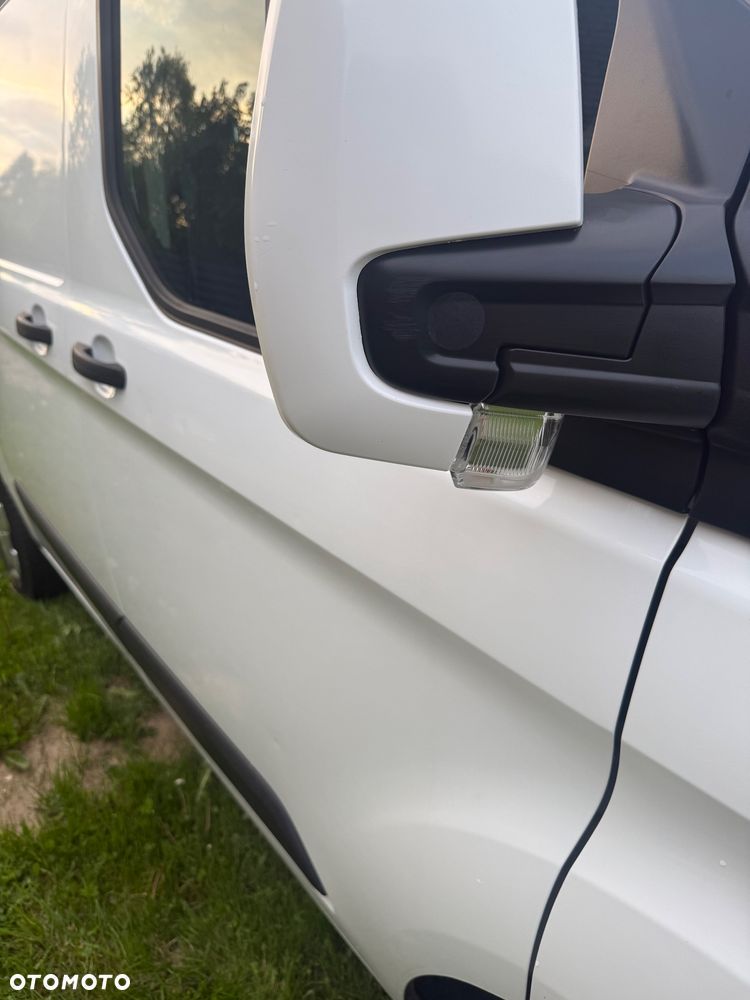 Ford Transit Custom - 10