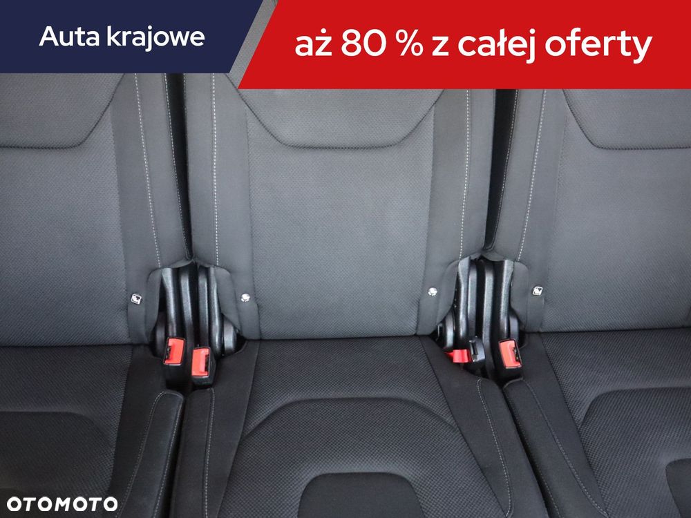 Ford S-Max - 12