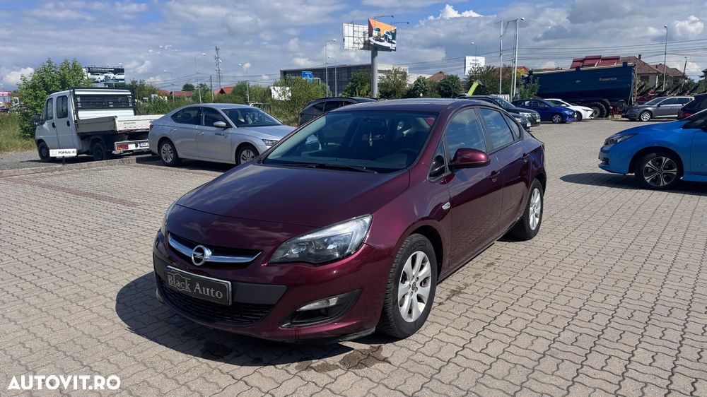 Opel Astra 1.4 Turbo ECOTEC Enjoy - 1