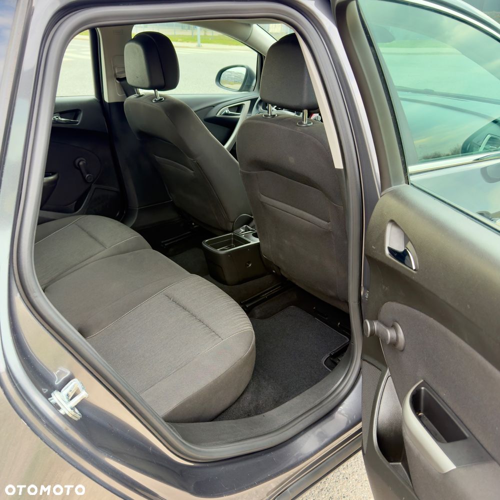 Opel Astra 1.4 Turbo Color Edition - 19