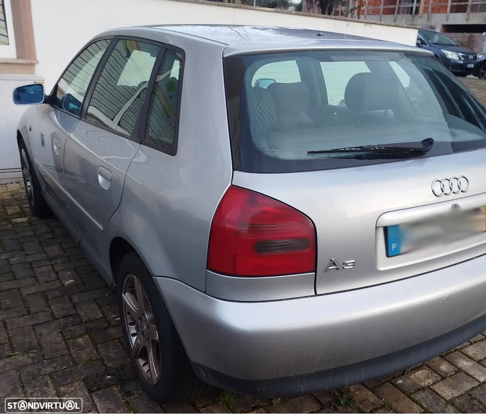 Audi A3 Sportback - 2