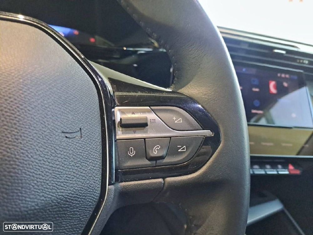 Peugeot 308 1.2 PureTech Allure Pack EAT8 - 17