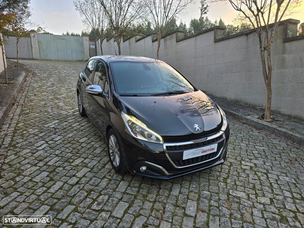 Peugeot 208 1.6 BlueHDi Allure - 2