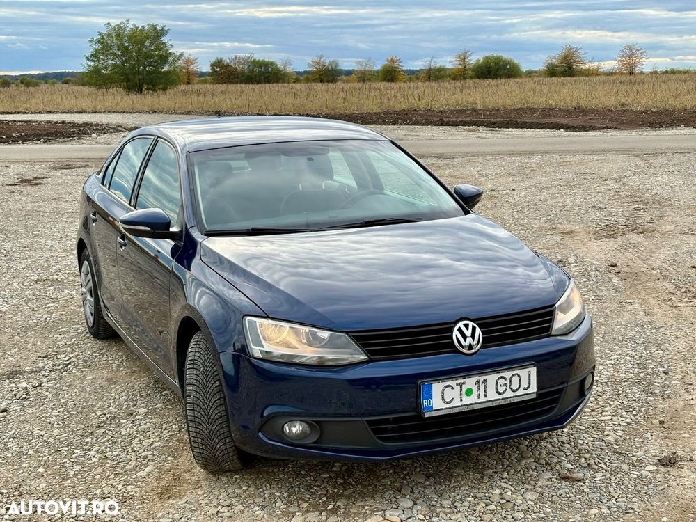 Volkswagen Jetta - 10