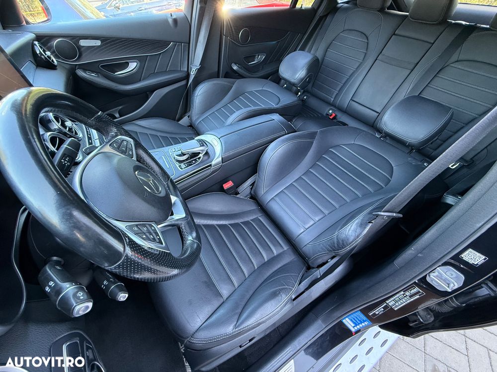 Mercedes-Benz GLC Coupe 250 d 4Matic 9G-TRONIC AMG Line - 27