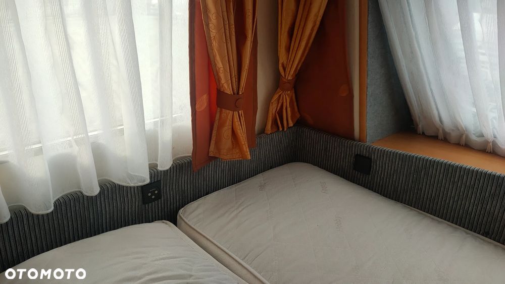 Hobby 440 Deluxe - 8