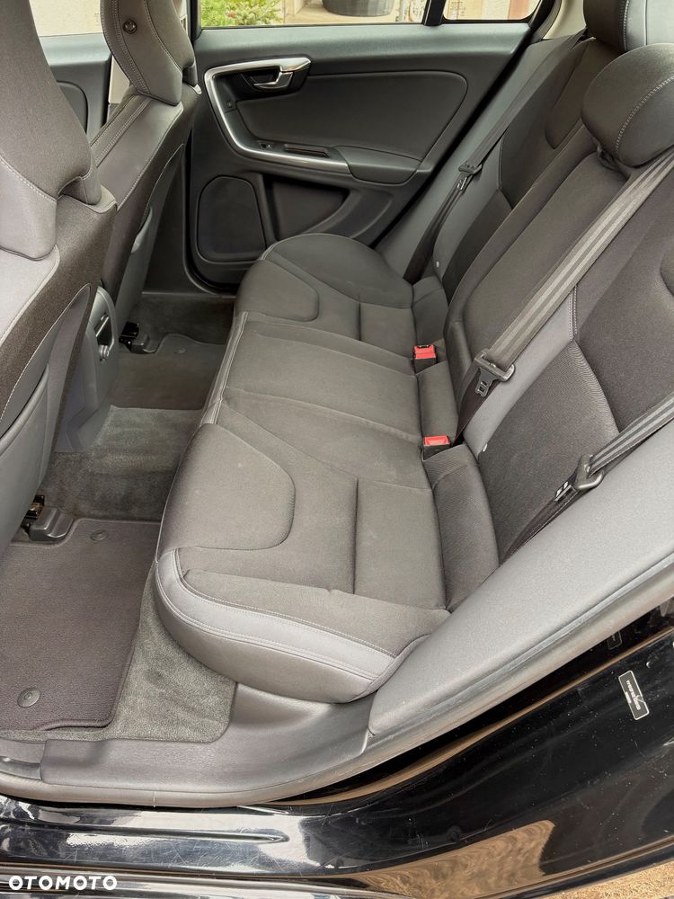 Volvo S60 2.5 T5 - 11