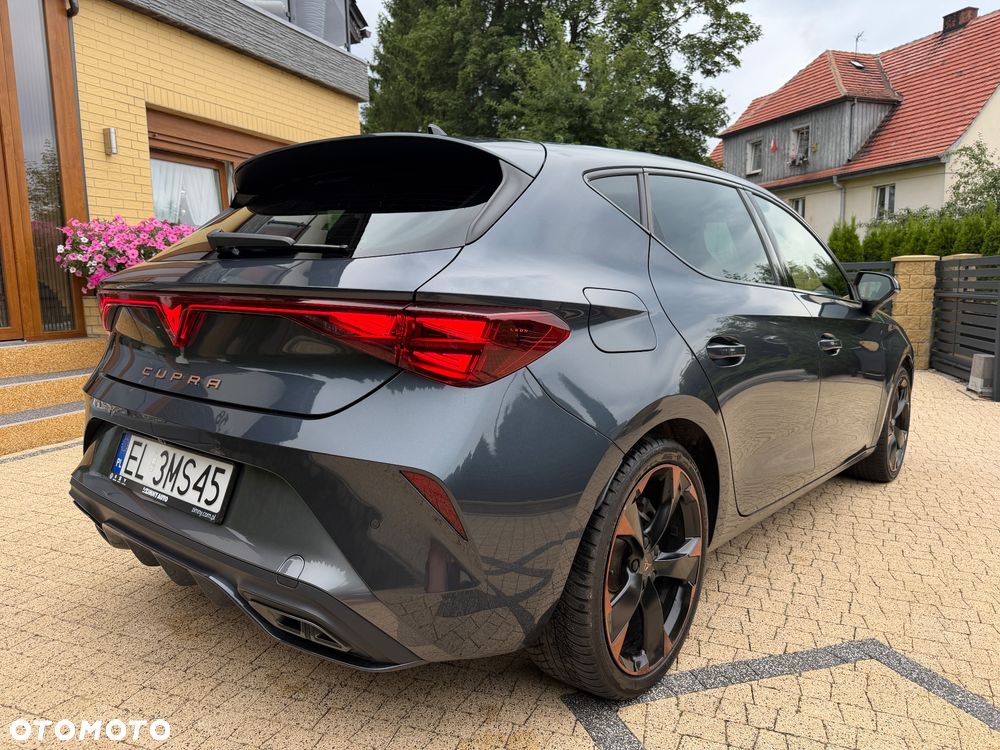 Cupra Leon 1.5 eTSI mHEV Tribe Edition DSG - 4