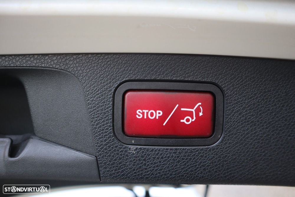 Mercedes-Benz E 220 d AMG 7L - 18