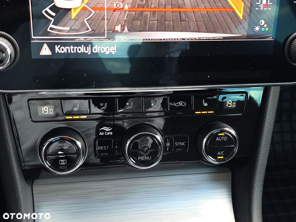 Skoda Superb 1.5 TSI Ambition - 25