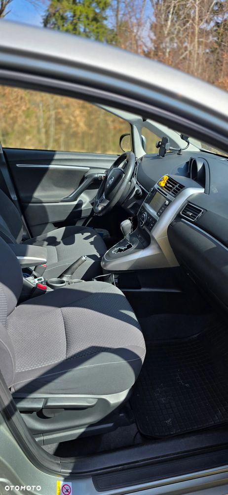 Toyota Verso 2.2 D-4D Automatik 5-Sitzer Comfort - 13