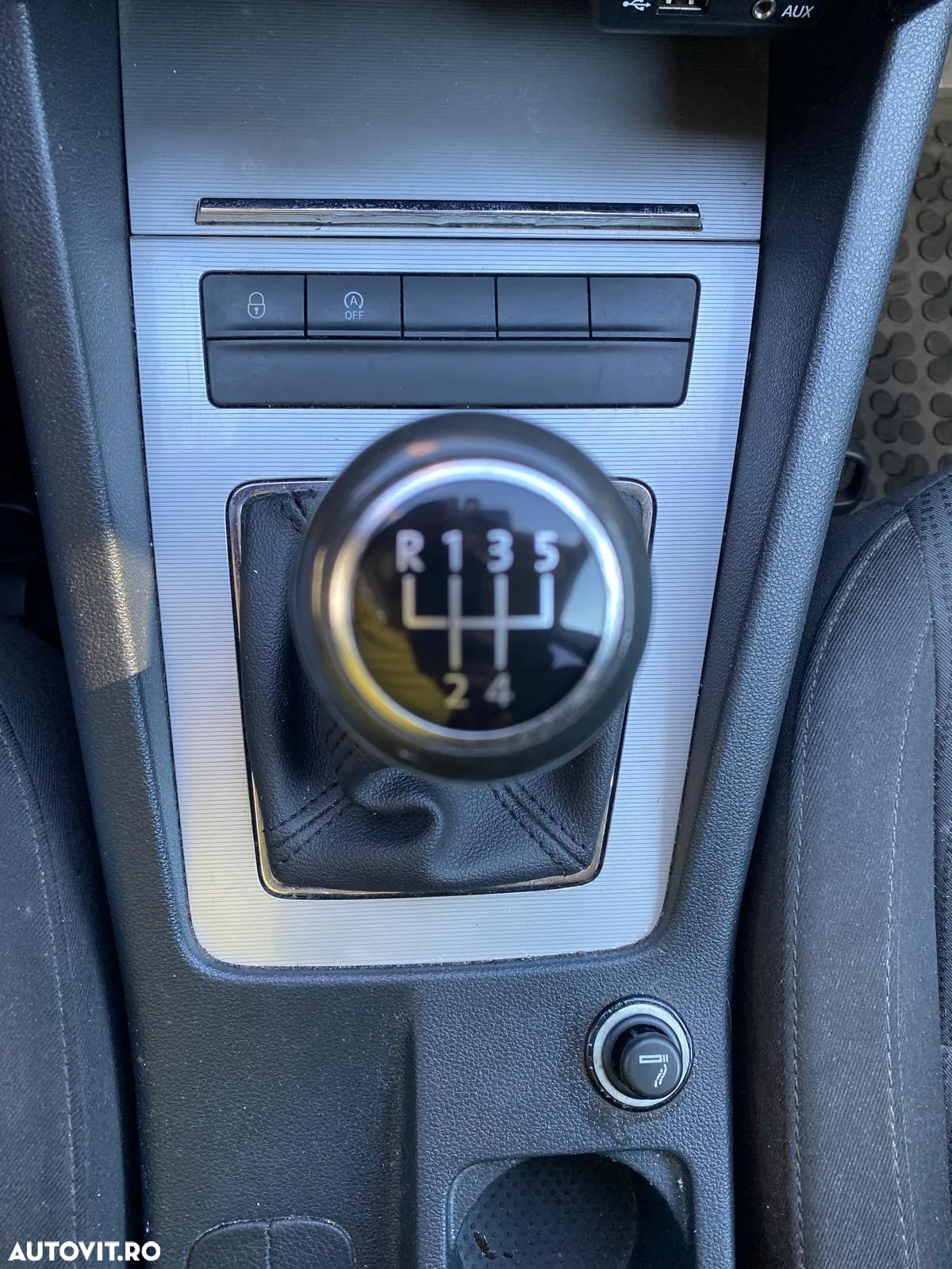 Skoda Octavia 1.6 TDI ACTIVE - 15