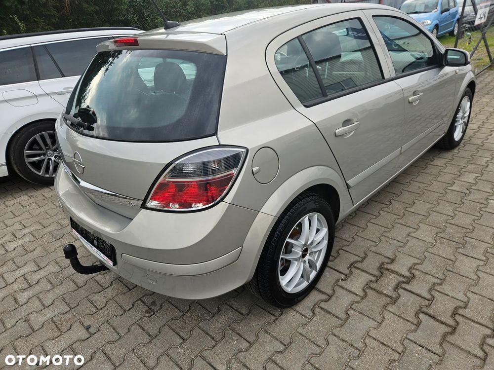 Opel Astra 1.6 Catch me - 5