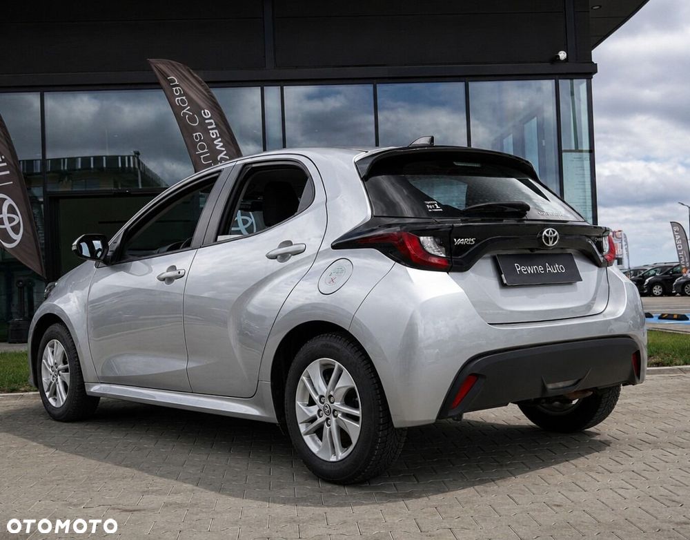 Toyota Yaris - 6