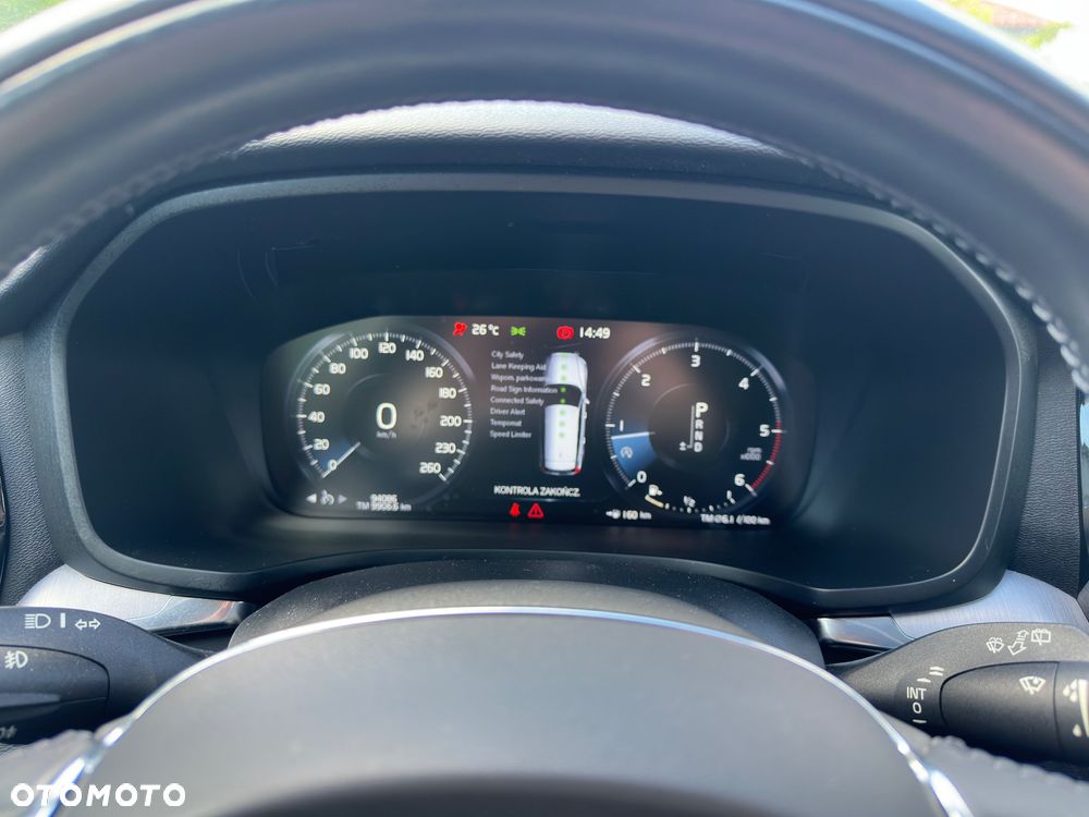 Volvo V60 D3 Geartronic Momentum Pro - 25