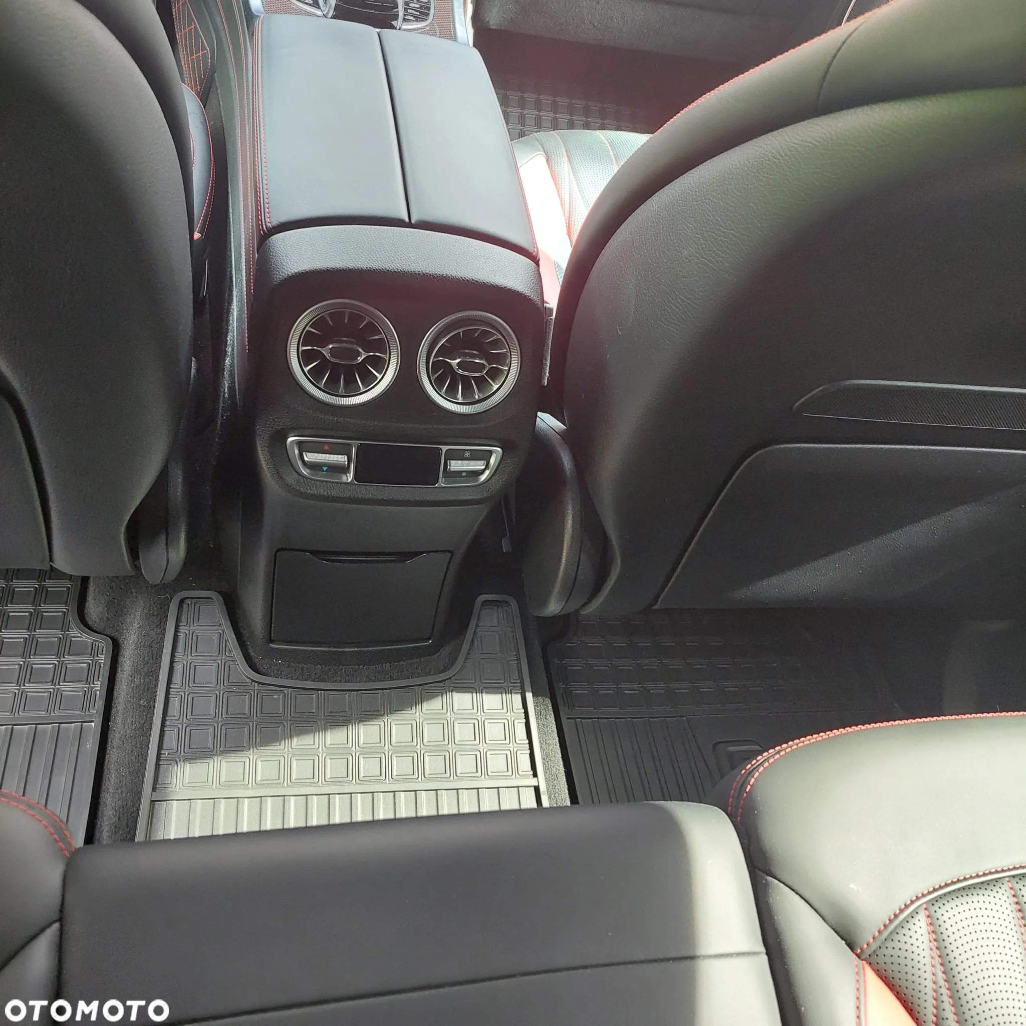 Mercedes-Benz Klasa G AMG 63 Edition 1 - 14
