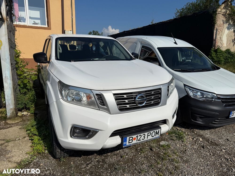 NISSAN Navara