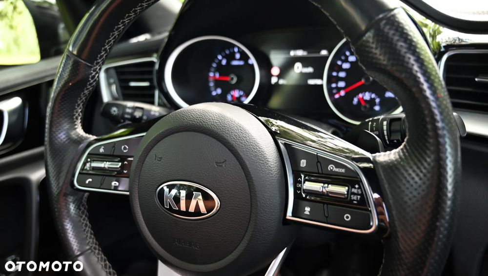 Kia ProCeed - 27